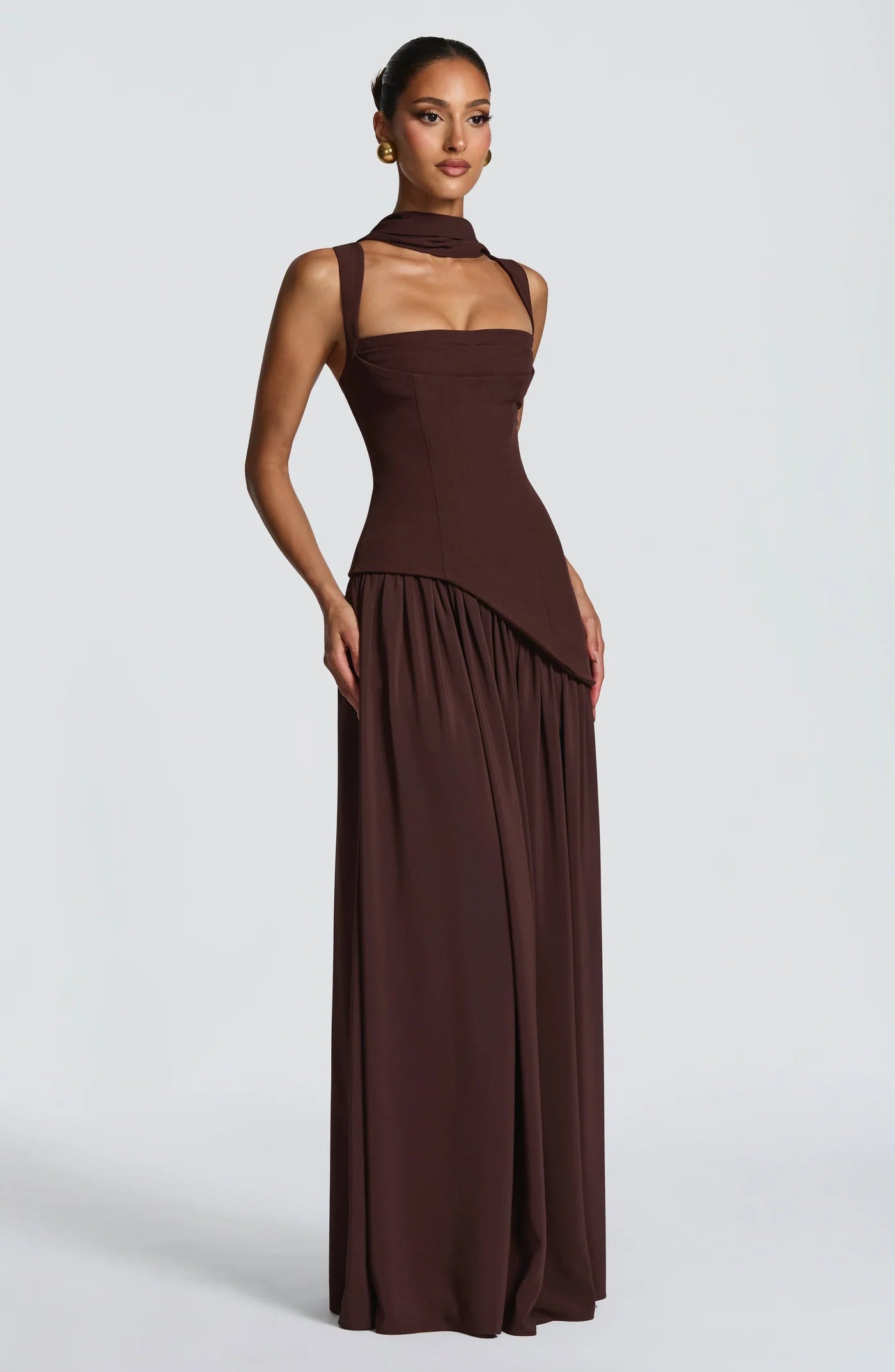 GIA WALNUT