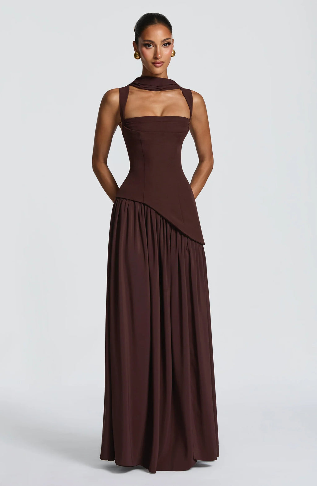 GIA WALNUT